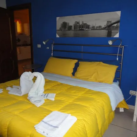 Guest house Travel And Living Trani