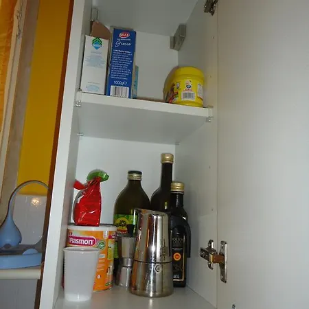 Travel And Living Guest house Trani